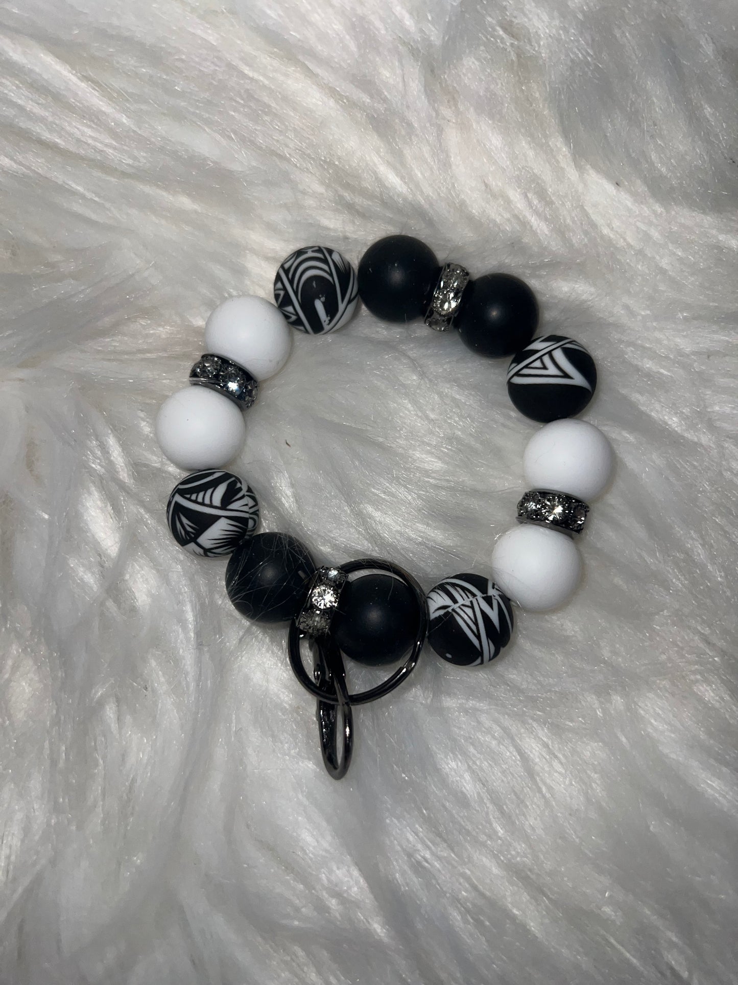 Black and White Floral Wristlet